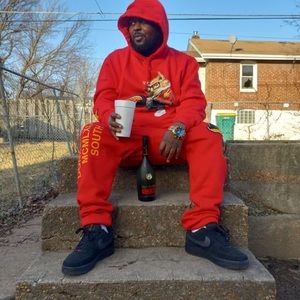 Meet your Posher, Carmell